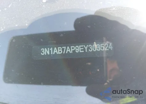 2014 Nissan Sentra Sr из США, поврежденный, VIN 3N1AB7AP9EY303524